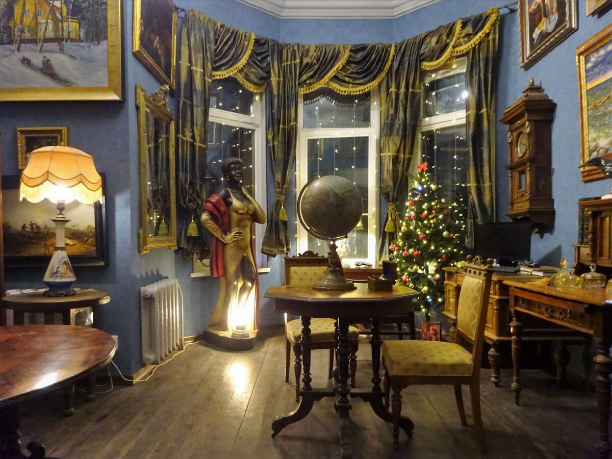 Квартира-галерея «Дом с горгульей»