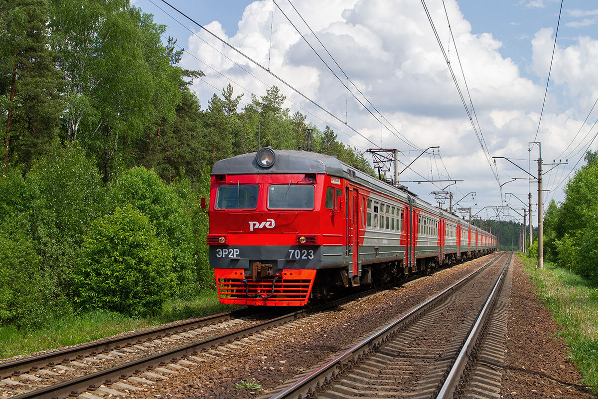 Два р. Эр2р 2456. Эр2р 7023. Эр2р электропоезд. Эр2-002.