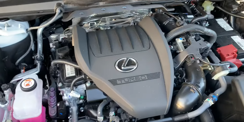 Радиатор охлаждения двигателя Lexus RX 330/350