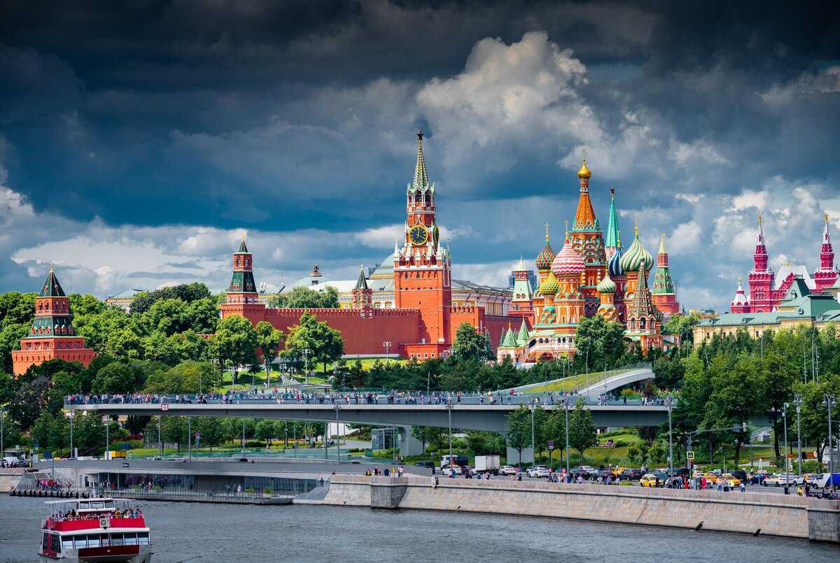 москва лето 2022