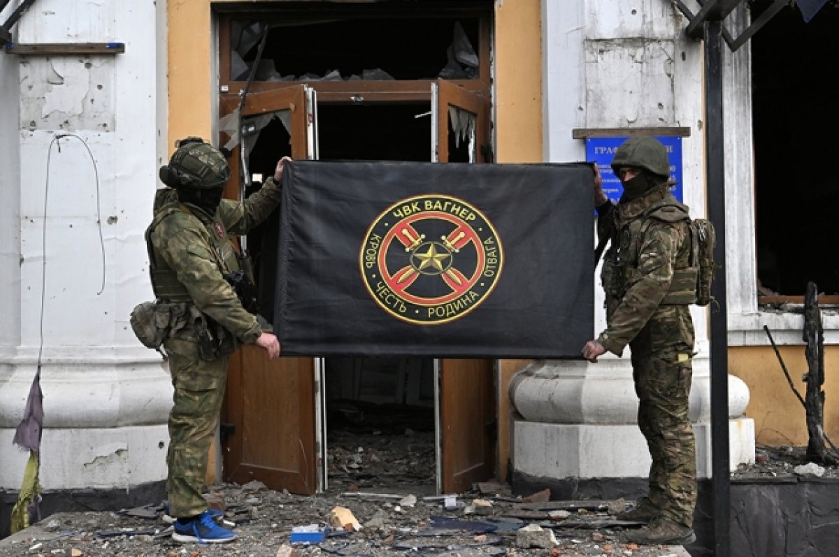    Сына Пескова наградили за участие в СВО. Сводка спецоперации за 22 апреля