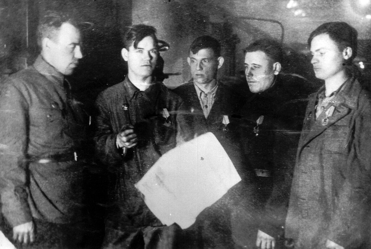 Гвардейская  фронтовая бригада Василия Воложанина