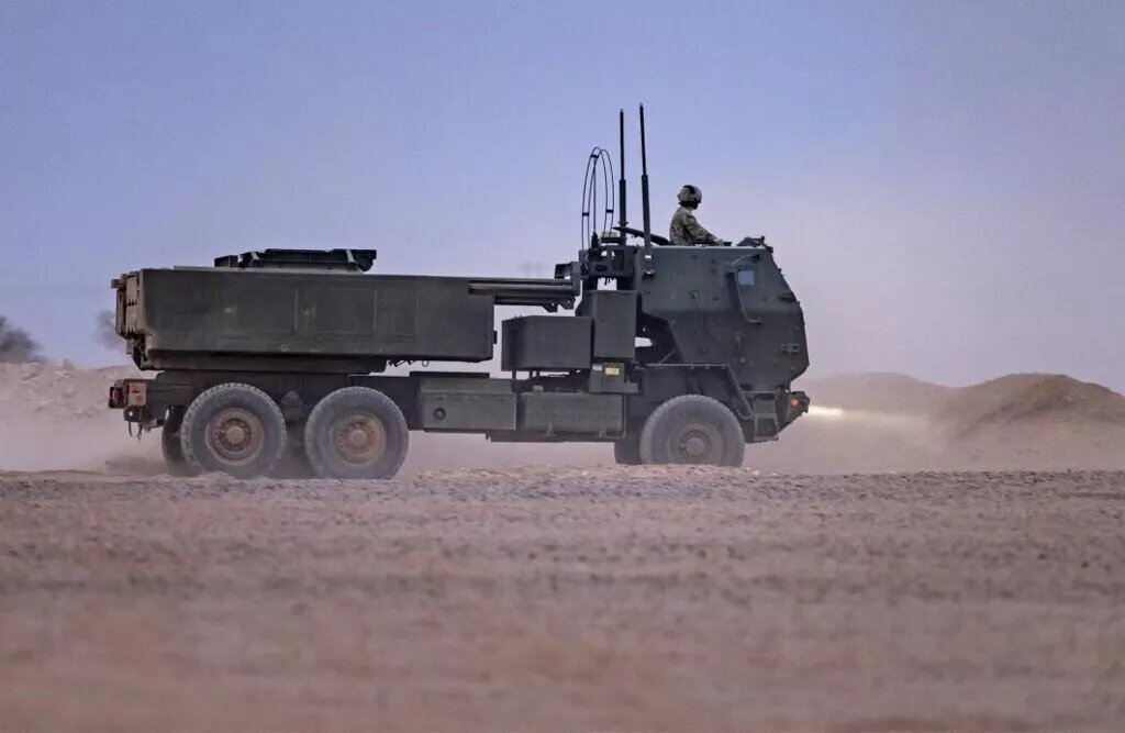 Американская пусковая установка  М142 HIMARS. Источник изображения: © FADEL SENNA|AFP