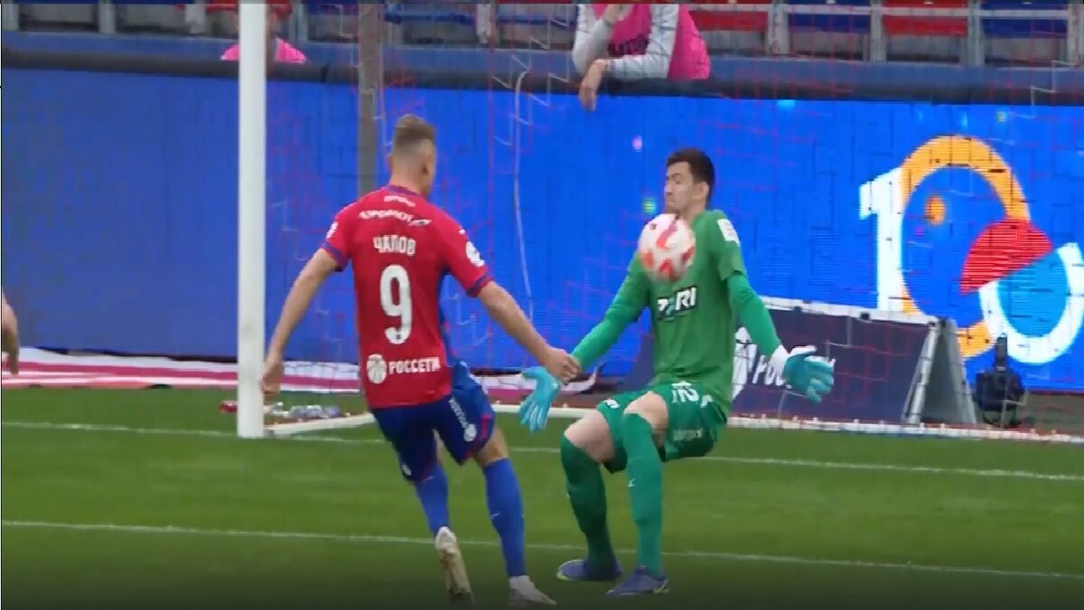 Чалов забивает гол