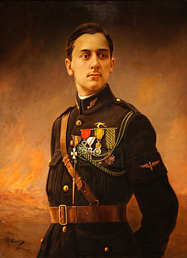 Жорж Гинеме́р (фр. Georges Guynemer; 24 декабря 1894, Париж — 11 сентября 1917, Западная Фландрия) — французский лётчик-истребитель времён Первой мировой войны. Второй по числу побед после Рене Фонка. В воздушных боях сбил 53 самолёта противника. Сам был сбит семь раз. Погиб 11 сентября 1917 года в воздушном бою в небе Западной Фландрии; предположительно сбит немецким асом Куртом Виссманом. Остатки его самолёта и тело Ж. Гинемера не были найдены.