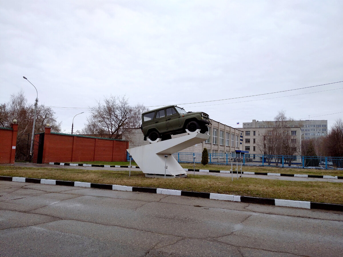 Вот он красавец, УАЗ. Фото из архива автора
