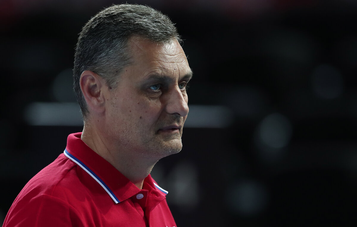    Главный тренер женской сборной России по волейболу и "Динамо - Ак Барс" Зоран Терзич  EPA-EFE/SEDAT SUNA