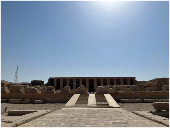 Абидос. Египет. Храм Сети I. Входная группа. Снимок сделан в мае 2023 г участницей экспедиции Е. Корякиной.