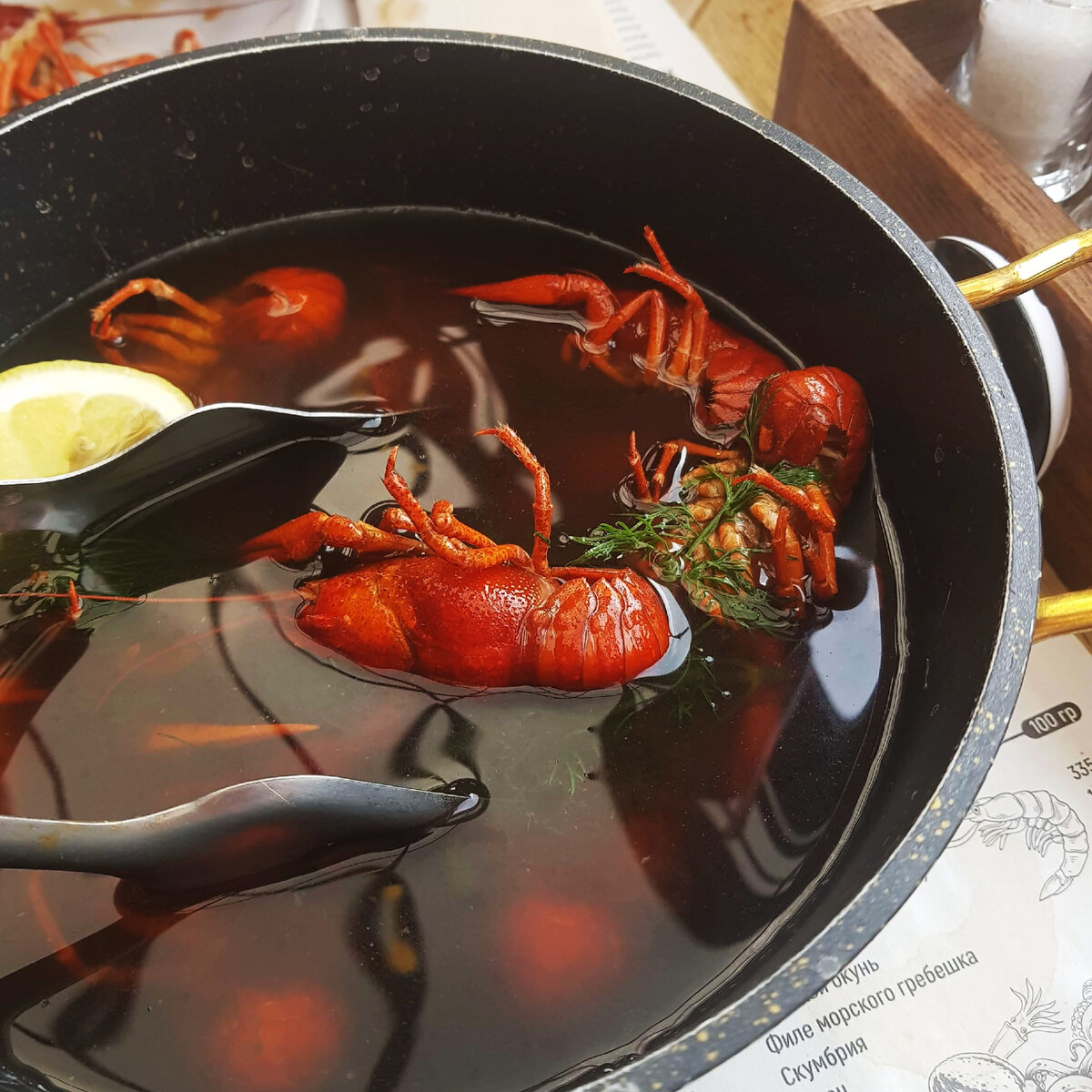 Пол-кило вкуснейших раков за 1400 ₽