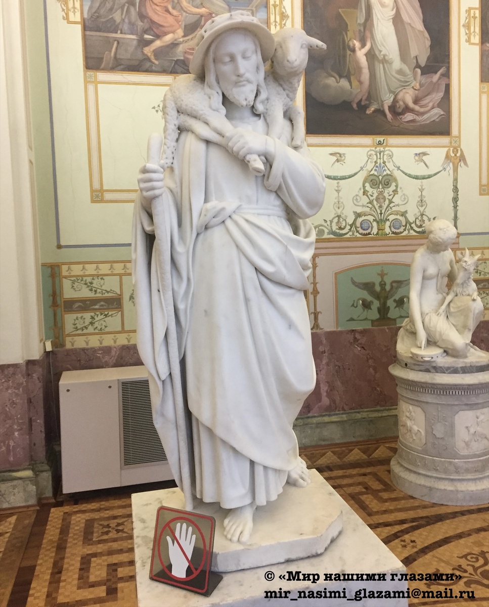 Фото из личного архива. Эрмитаж, г. Санкт-Петербург.