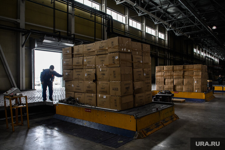    Турция прекратила поставлять «запрещенные» товары в Россию из-за давления Запада, заявил источник