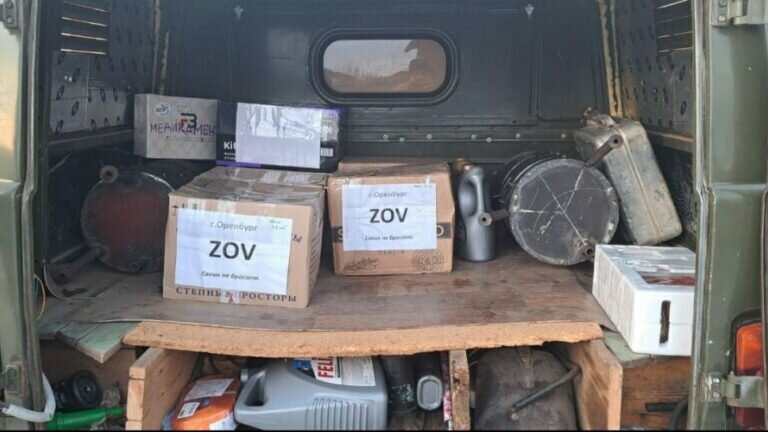    Волонтеры Оренбургской области отправили нашим бойцам на передовую 200 блиндажных свечей Кристина Просвиркина