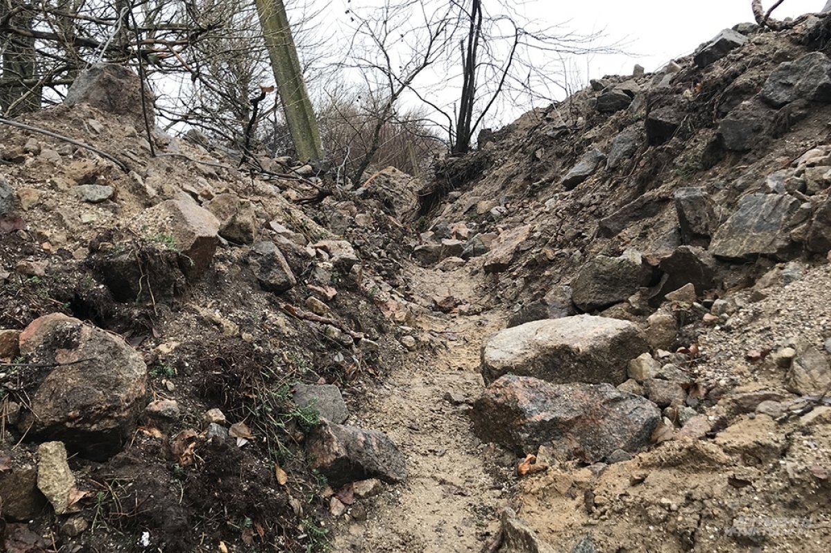    Сальдо: ВС РФ возвели фортификационные сооружения на левом берегу Днепра