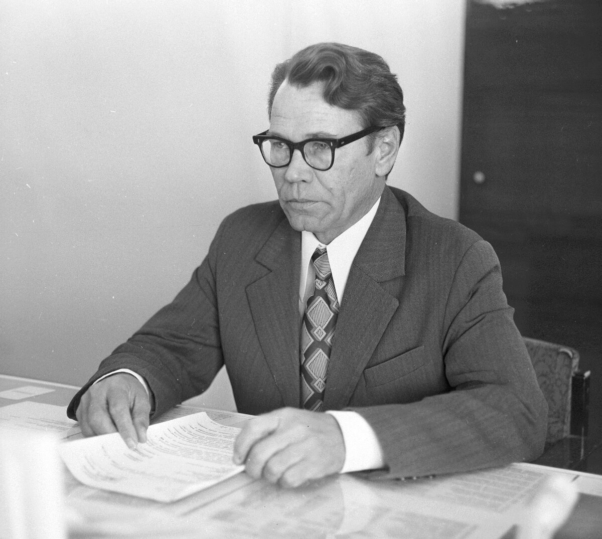 Кто есть кто на фотографиях. Работники ремонтно-инструментального ...