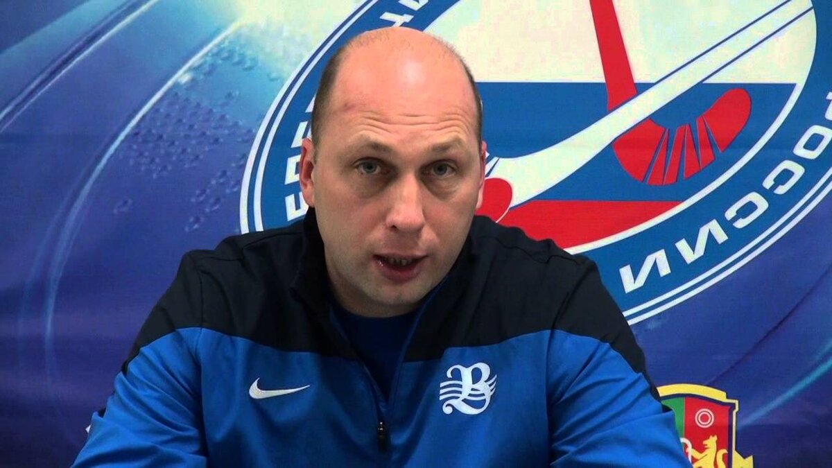 Вячеслав Манкос