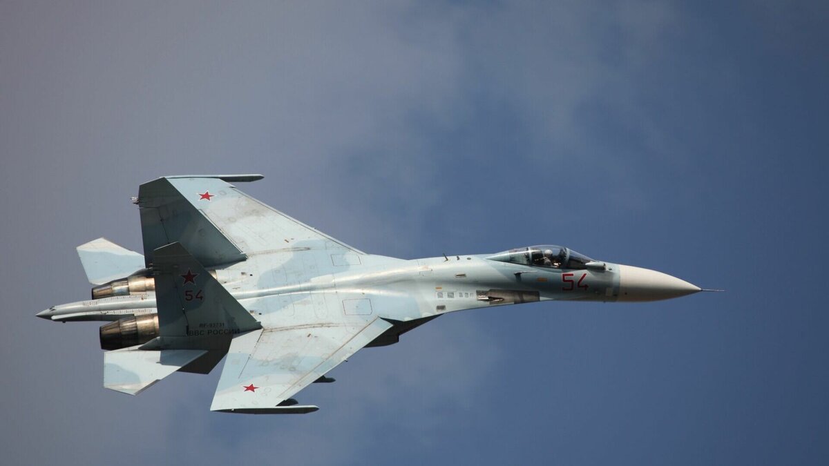     Американский беспилотник двигался к российским границам