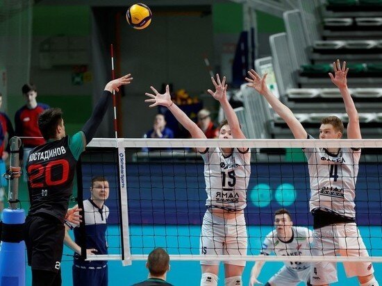     Фото: fakelvolley.ru