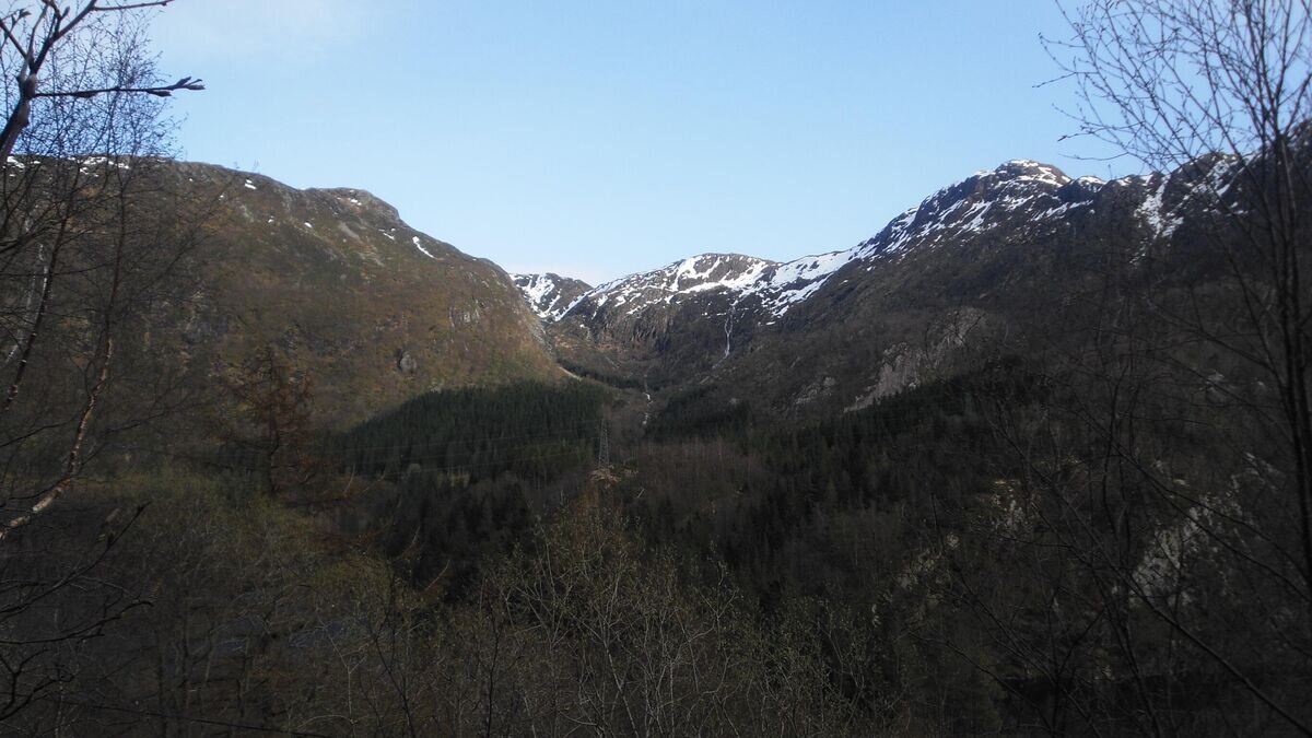    Вид на долину Исдален© Фото : Public domain / Reinhardheydt