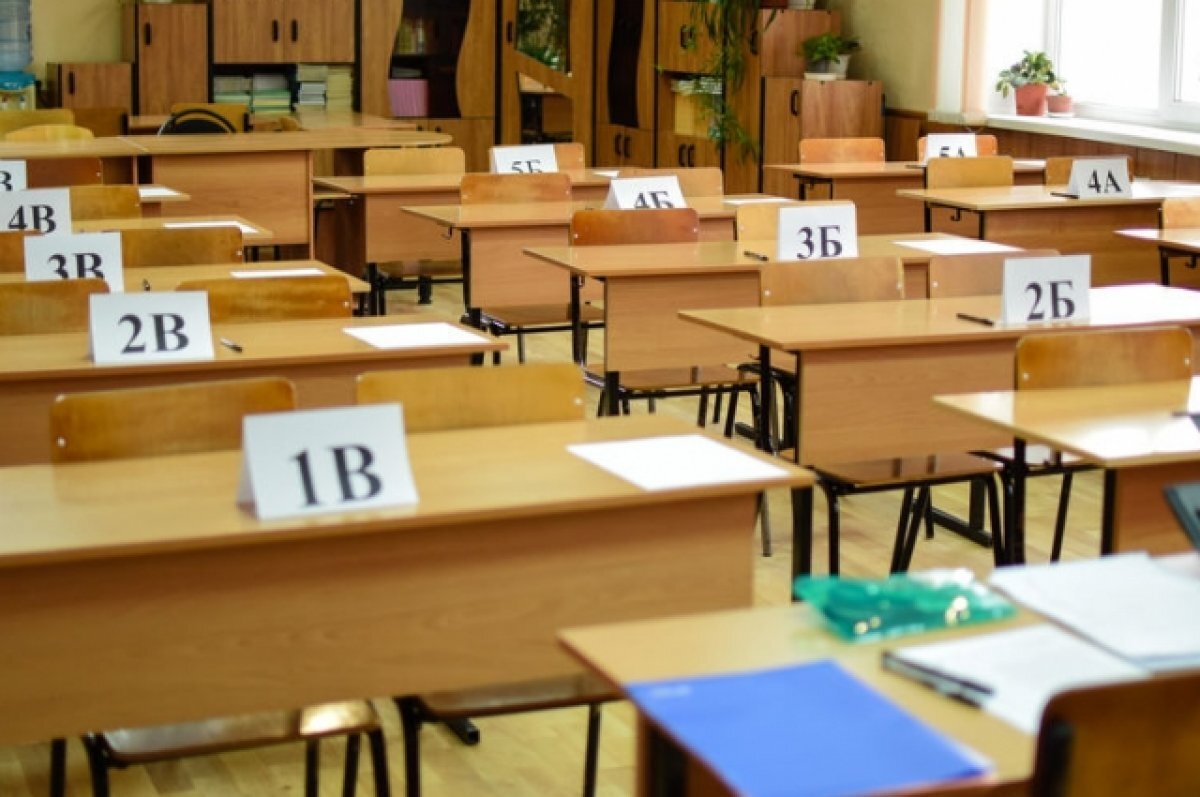    Родители выпускников сдавали ЕГЭ вместе с детьми в Мурманске