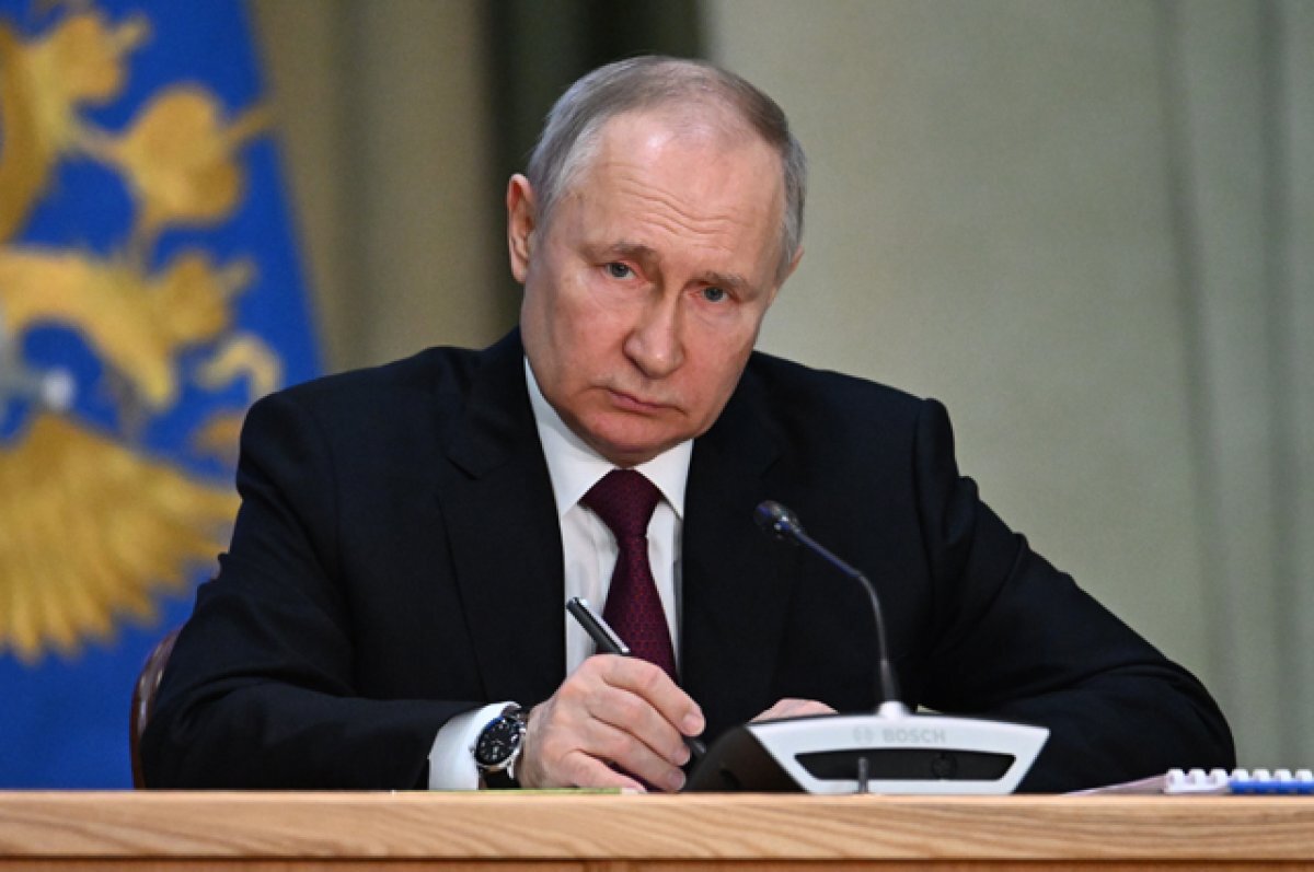    Владимир Путин.