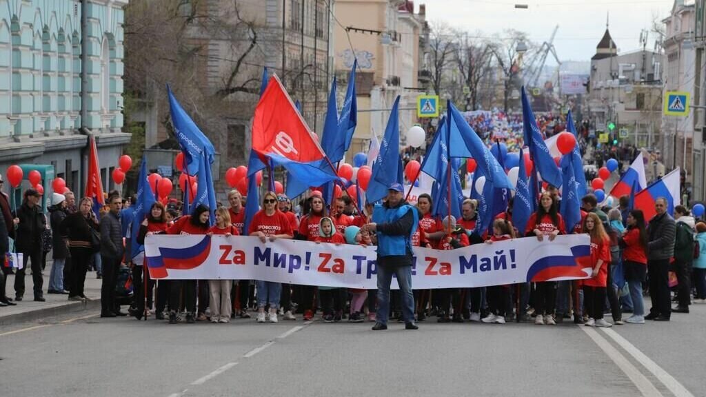     «С его приходом социальное партнерство в крае вышло на качественно новый уровень» — уверены сотрудники организации. Сегодня, 17 марта, губернатору Приморского края Олегу Кожемяко исполняется 61 год.