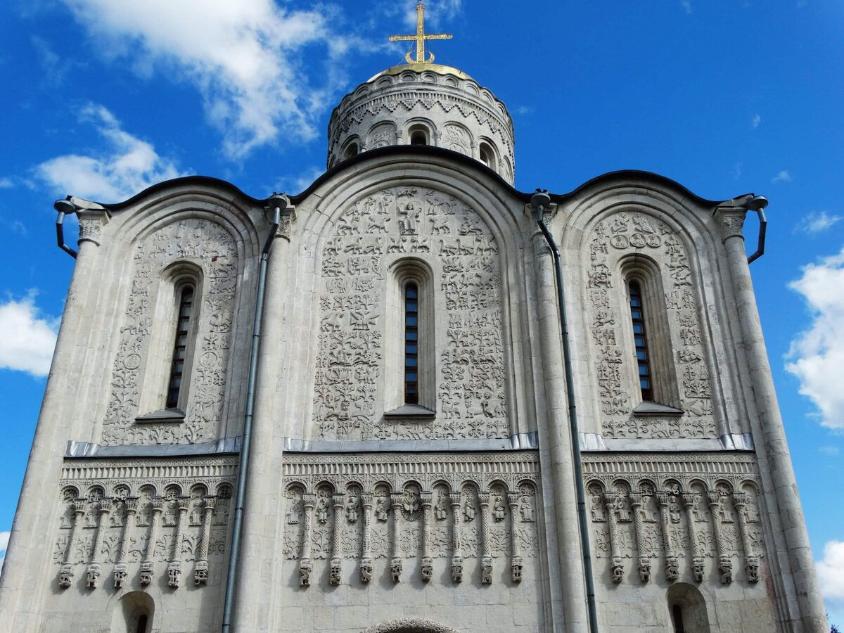 Дмитриевский собор во владимире фото