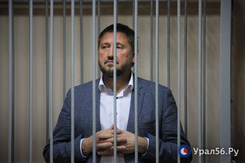    Экс-замминистру культуры Оренбургской области Анатолию Чахееву продлили срок ограничений