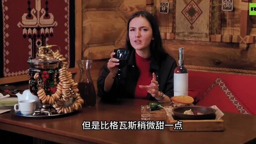 Ведущая передачи на RT China Алина попробовала Мордовию на вкус в ресторане «Мордовское подворье» 😋