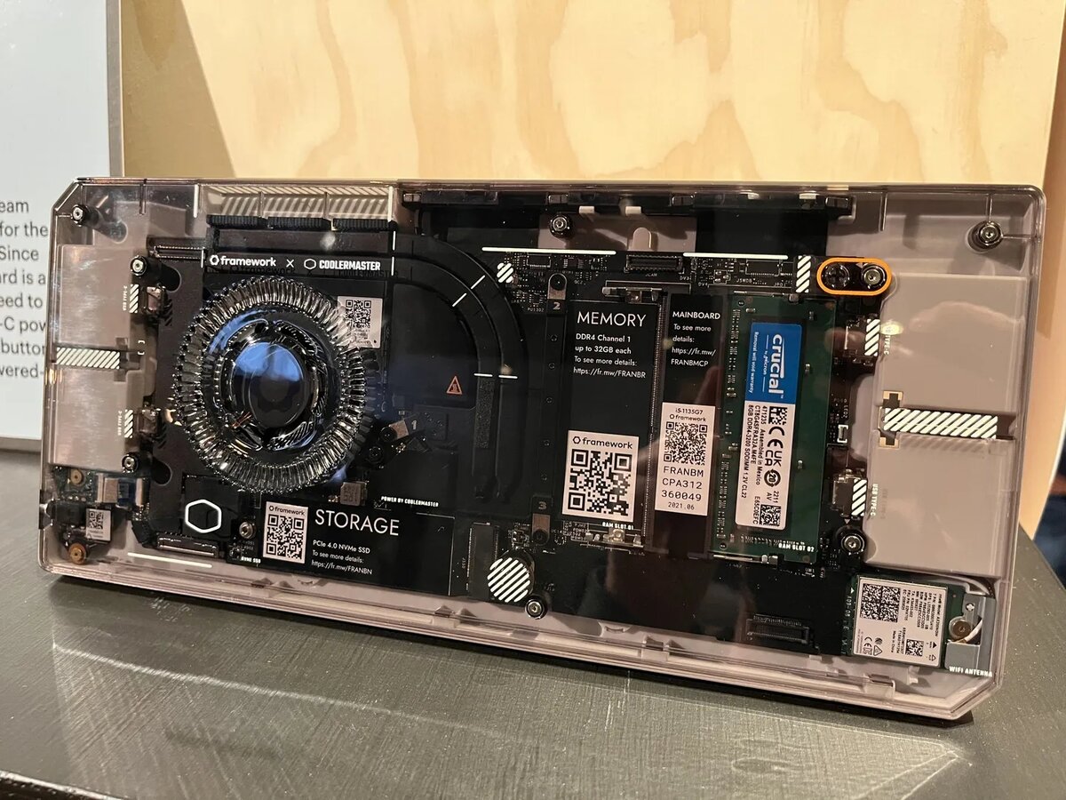    Новый аксессуар Cooler Master превращает старый ноутбук в мини-ПК