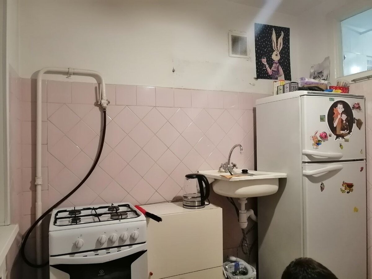 Такие стены были изначально