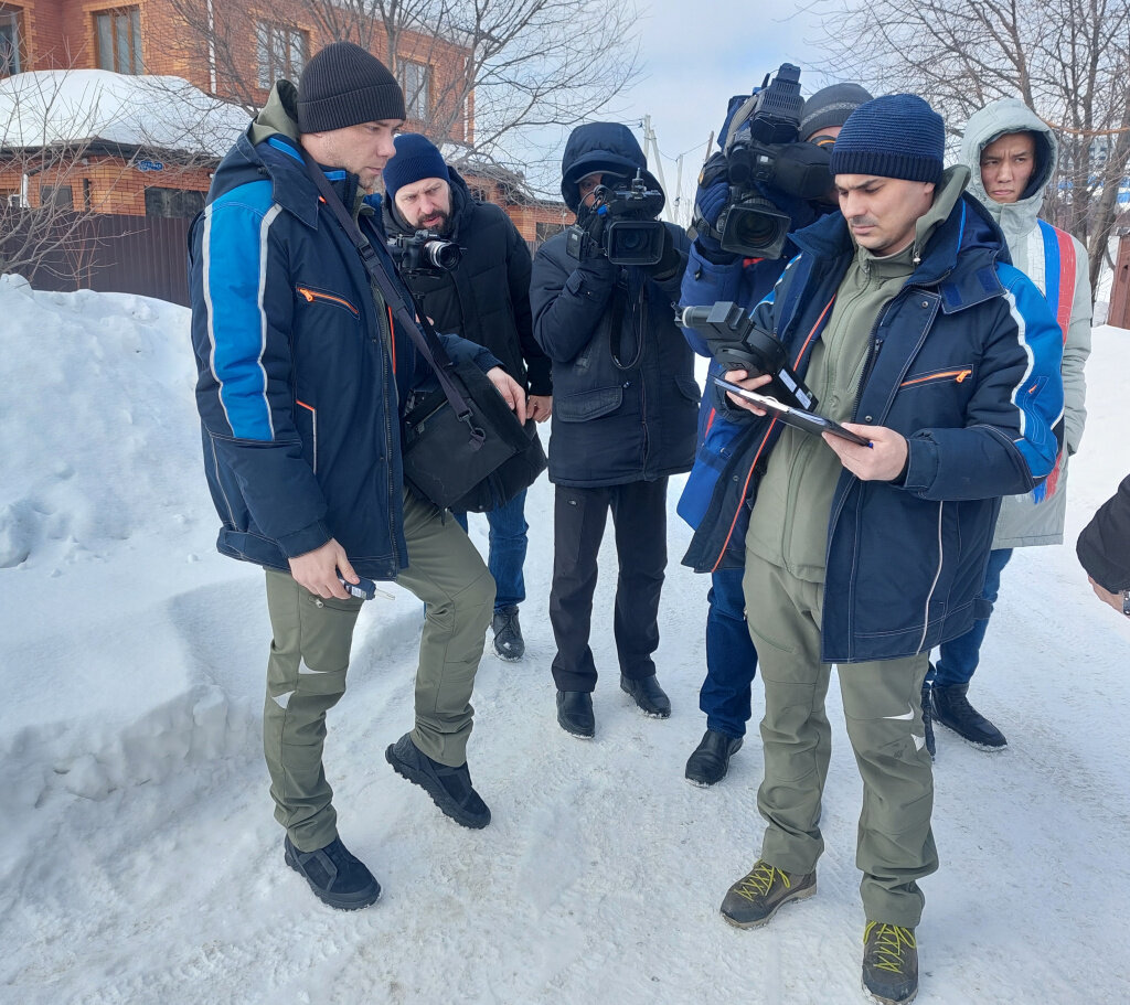 Общественники и депутаты снова проконтролировали замеры воздуха возле  Новосибирской ТЭЦ-5 | НДН.ИНФО | Дзен