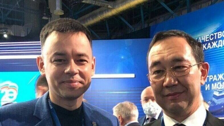     Иван Луцкан Главврач Якутской республиканской офтальмологической клинической больницы заказал изготовление световой вывески для больницы больше чем за два миллиона рублей. Об этом пишут «новые медиа» и telegram-каналы.