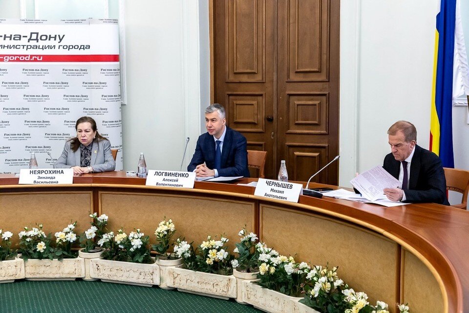     16 муниципальных контрактов на ремонт дорог на 86 млн рублей заключены с начала года. Фото: пресс-служба администрации города