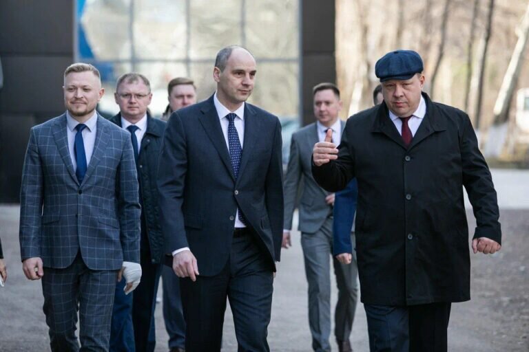    Денис Паслер: Оренбургский завод выходит на российский рынок с новым конкурентным продуктом Белов Михаил Александрович