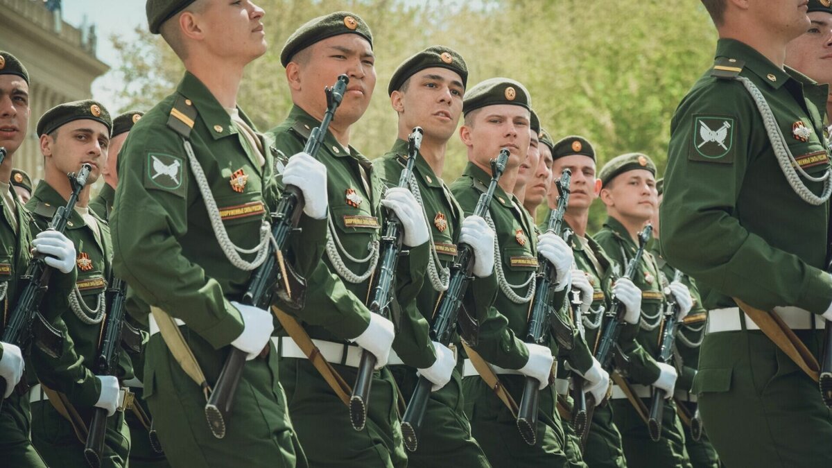     О рассылке электронных повесток в военкомат все узнали из интервью представителя Генштаба Владимира Цимлянского.