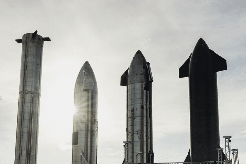    Прототипы Starship на стартовом комплексе в Бока-Чика / ©SpaceX