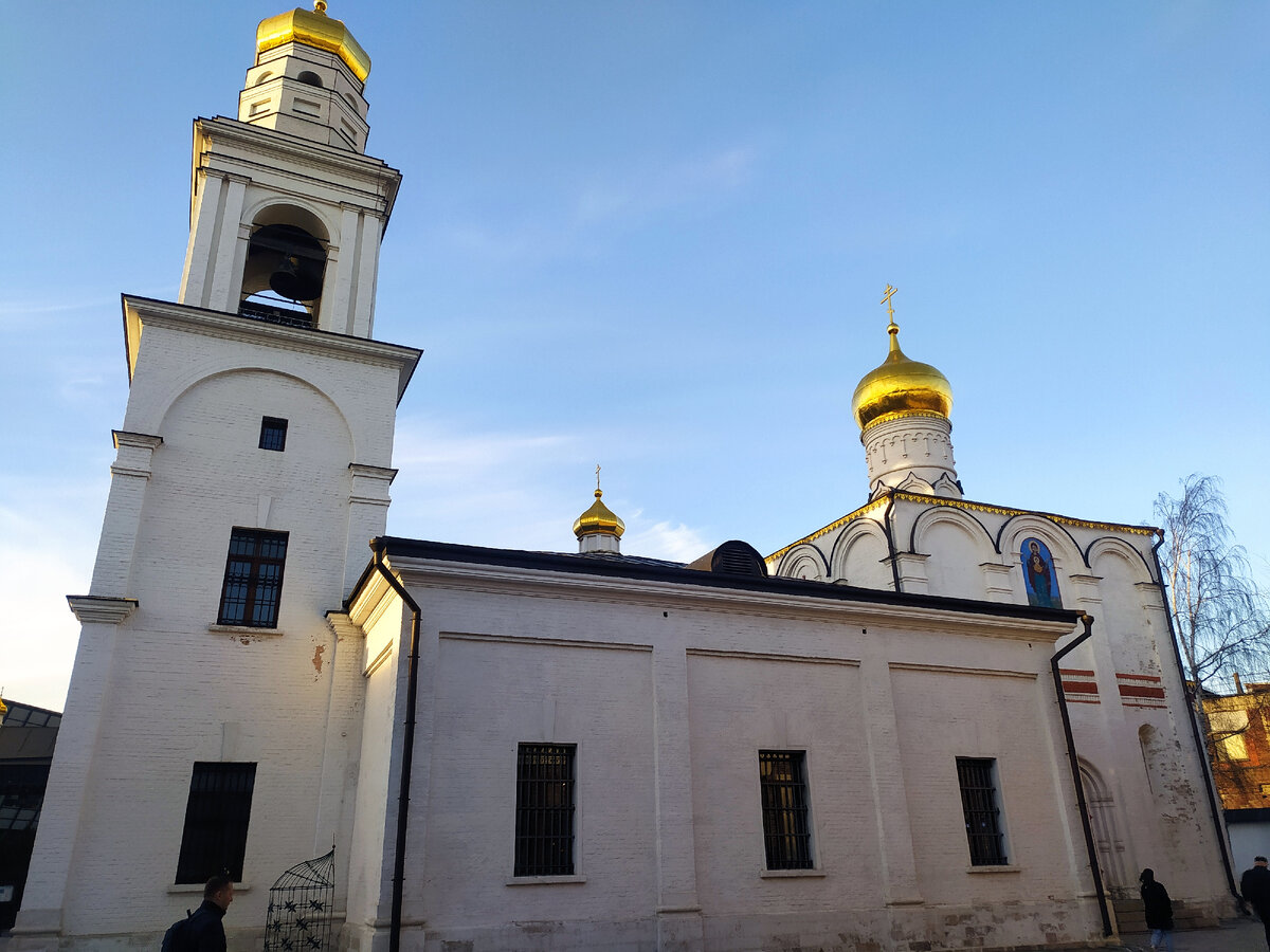 Храм Рождества Пречистой Богородицы в Старом Симонове (фото автора) листайте далее