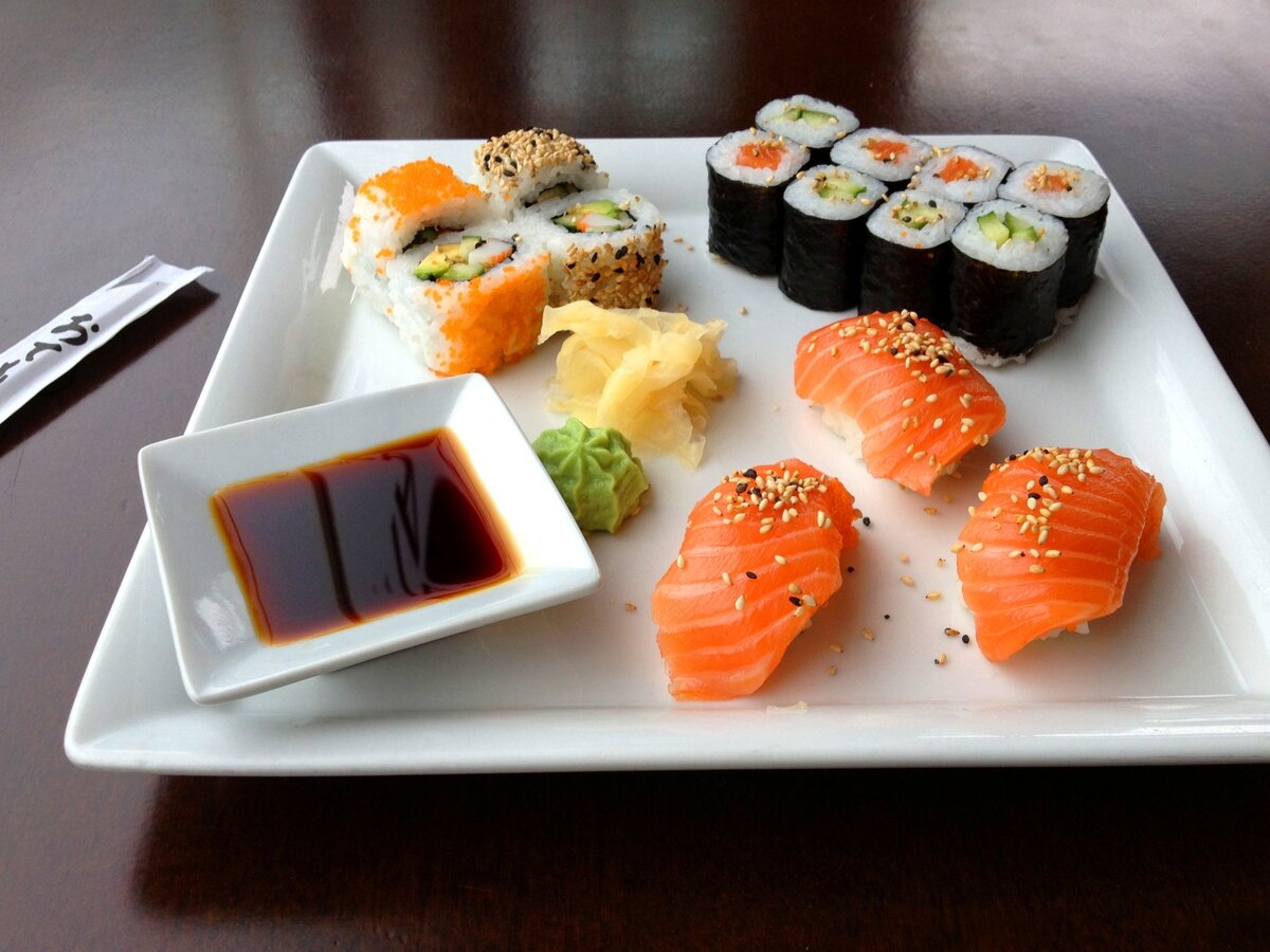 Самые вкусная доставка суши в спб фото 71
