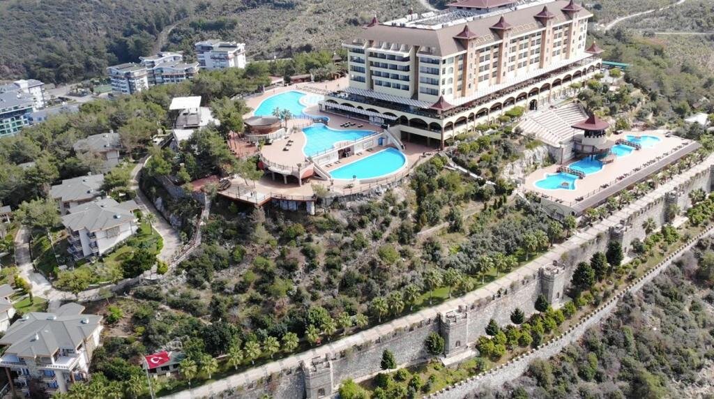 Территория отеля Utopia World 5* в Турции.