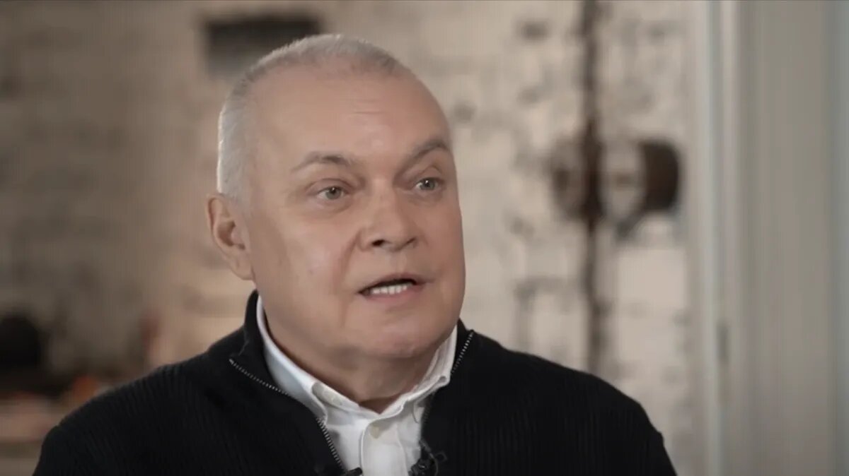 Дмитрию Киселеву 69. Фото: скрин из видео YouTube-канал «вДудь» (Юрий Дудь*)