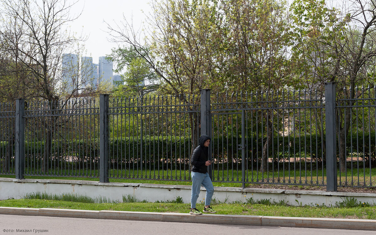Дружинниковская улица. Пресненский детский парк. 3 мая 2023 года. Фото автора