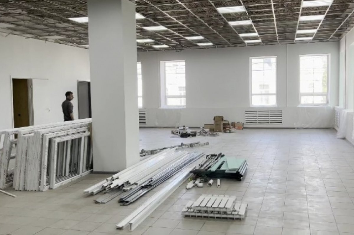    Губернатор посетил будущий пункт отбора на военную службу в Воронеже