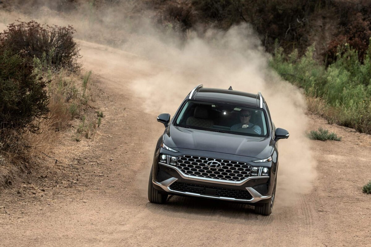      Hyundai Santa Fe