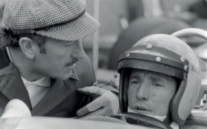 Колин Чэпмен и Марио Андретти в 1968