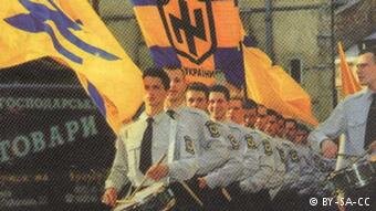 Наївно думати, нібито почуття справедливості і мужність можна виявити одноразово, давши відсіч злу в одному конкретному місці та в одну конкретну мить життя, а потім легко і невимушено повернутися до буденності, де все саме по собі під дією добрих чарів облаштується щонайкращим чином. Ми ідеалісти – але ж не ідіоти. Боротись доведеться довго і на різних фронтах, передусім на внутрішньому.