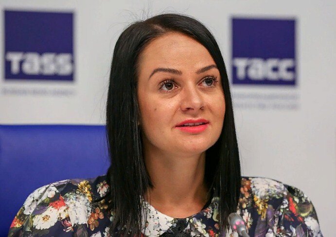 Фото: Ольга Глацких написала заявление на уволнение