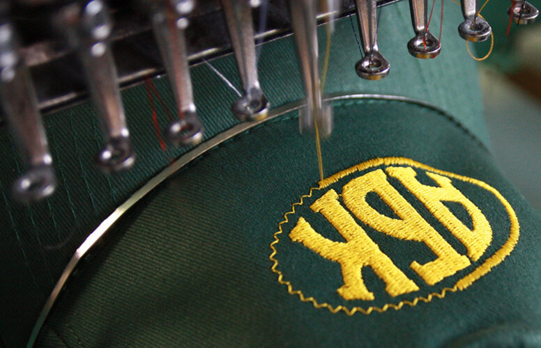 Связаться можно по телефону 8 (800) 200-6-800 