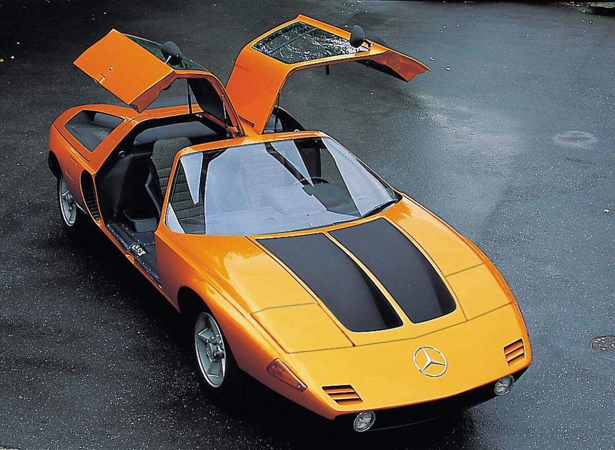 Mercedes C111 великолепно выглядел