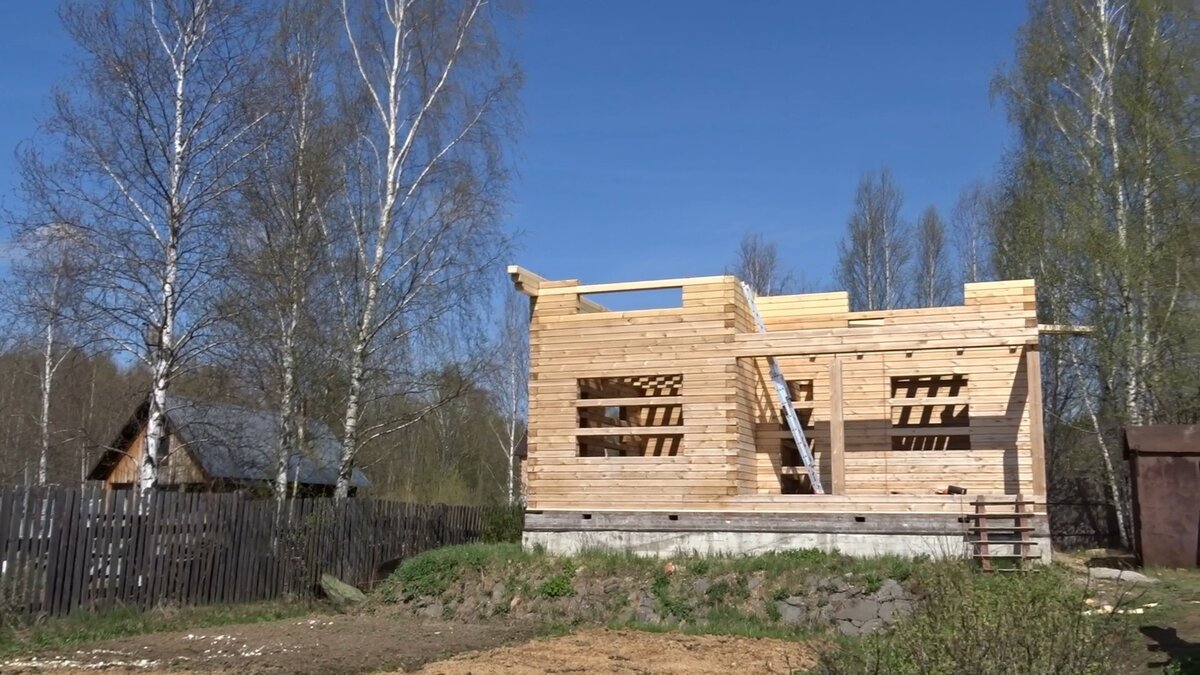 Построить дом из бруса своими руками: видео, фото