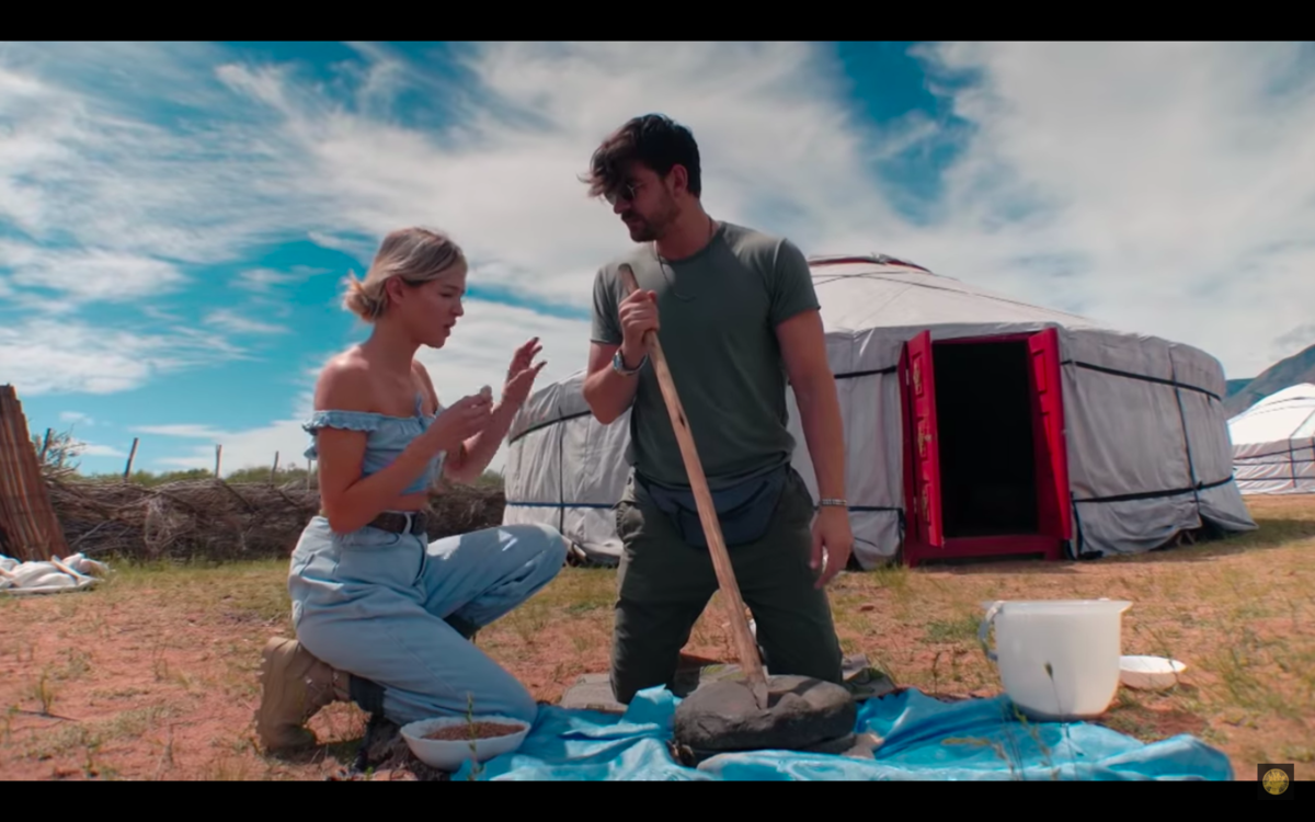 Сергей Мезенцев и  Наталья Бардо в выпуске реалити-шоу «Мама Russia»